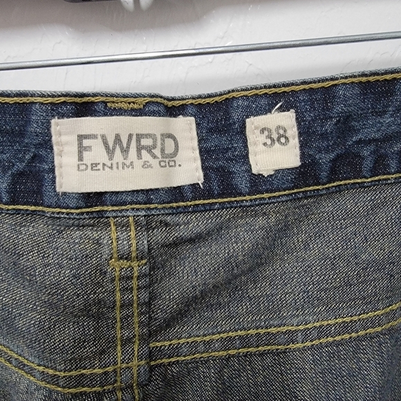 #405FWRD Denim men's distressed blue jeans size 36WX32L - Picture 5 of 7